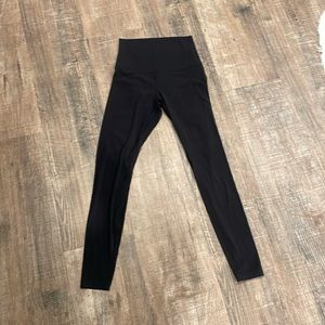 Lululemon Super Highrise Align Leggings in Black - SIZE 6 *28’’